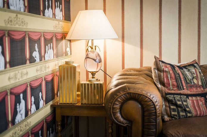 Imagen general del Hotel Du Théâtre By Patrick Hayat. Foto 11