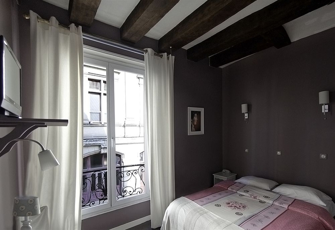 Imagen de la habitación del Hotel Du Th&eacute;&acirc;tre, Tours. Foto 10