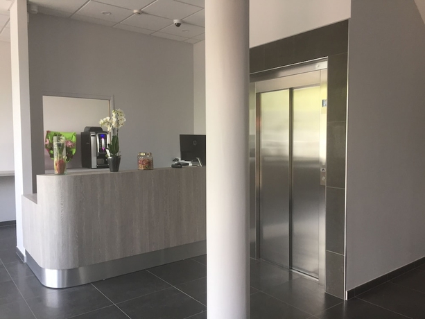 Imagen de los interiores del Hotel Du Tramway. Foto 14