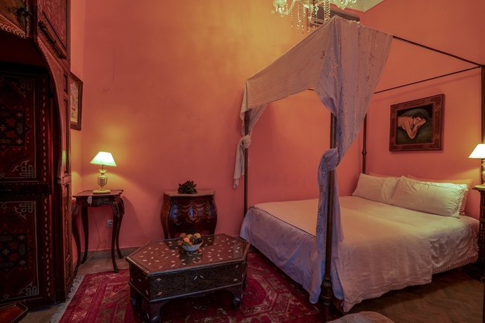 Imagen de la habitación del Hotel Du Tresor. Foto 2