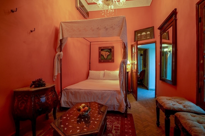 Imagen de la habitación del Hotel Du Tresor. Foto 3