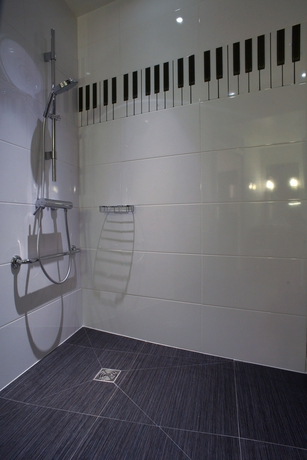 Imagen de la habitación del Hotel Du Triangle D'or. Foto 4