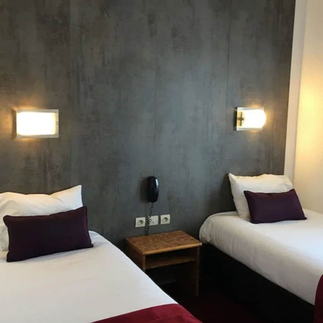 Imagen de la habitación del Hotel Du Trosy Clamart. Foto 11