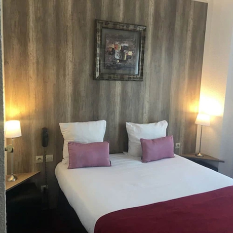 Imagen de la habitación del Hotel Du Trosy Clamart. Foto 17