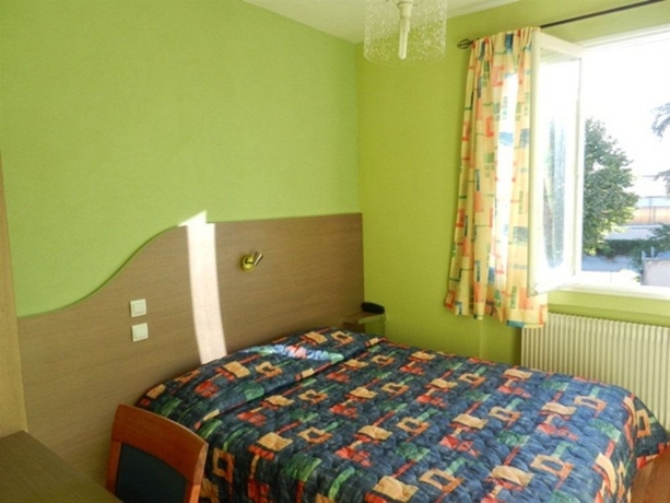 Imagen de la habitación del Hotel Du Val De Sa&ocirc;ne. Foto 8