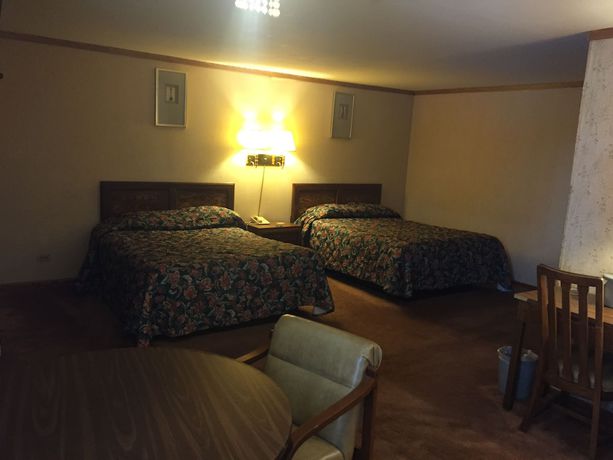 Imagen de la habitación del Hotel Du Wayne Motel. Foto 4