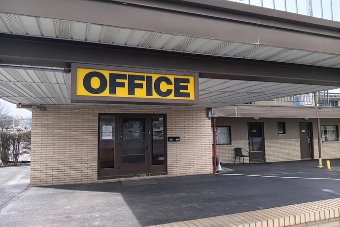 Imagen de los interiores del Hotel DuBois Manor Motel by OYO. Foto 18