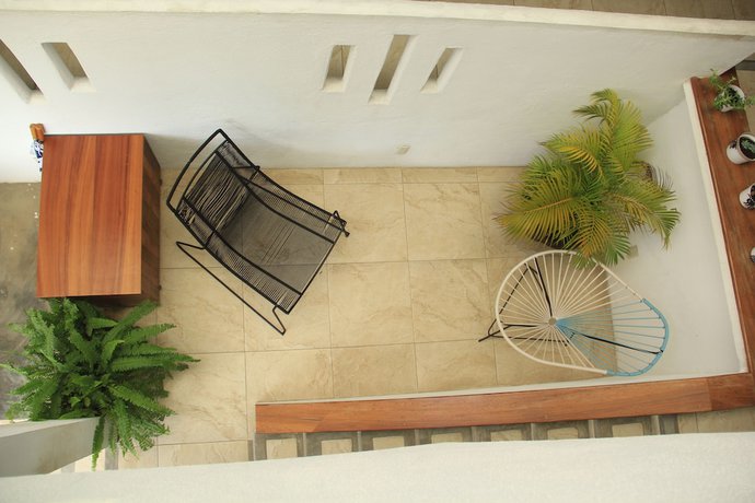Imagen general del Hotel DuHotel. Foto 5