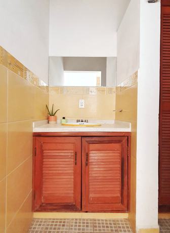 Imagen de la habitación del Hotel DuHotel. Foto 15