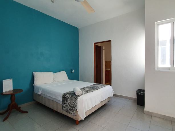 Imagen de la habitación del Hotel DuHotel. Foto 16