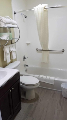 Imagen de la habitación del Hotel DuPont Suites. Foto 11