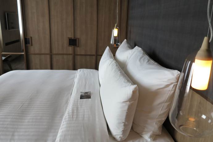 Imagen de la habitación del Hotel Dua. Foto 9