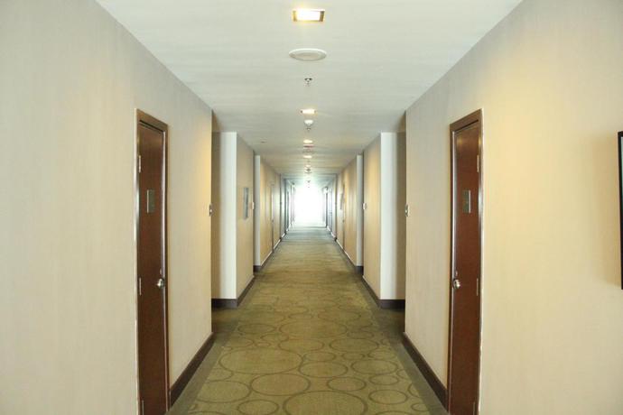 Imagen de los interiores del Hotel Dua Sentral Suites. Foto 6