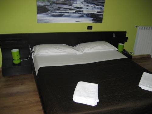 Imagen de la habitación del Hotel Duarte. Foto 2