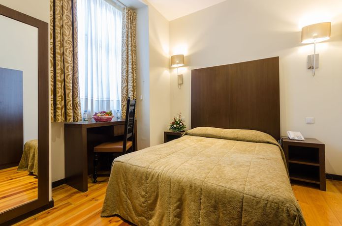 Imagen de la habitación del Hotel Duas Nacoes. Foto 17