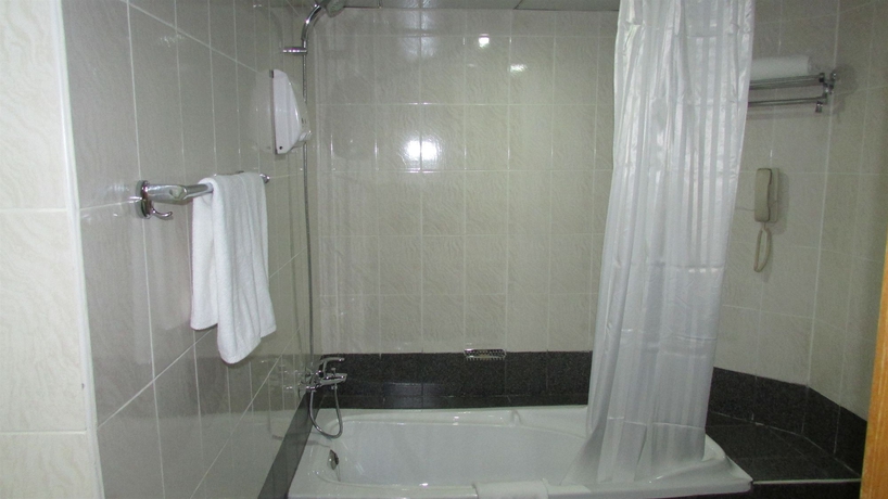 Imagen de la habitación del Hotel Dubai Grand By Fortune. Foto 2