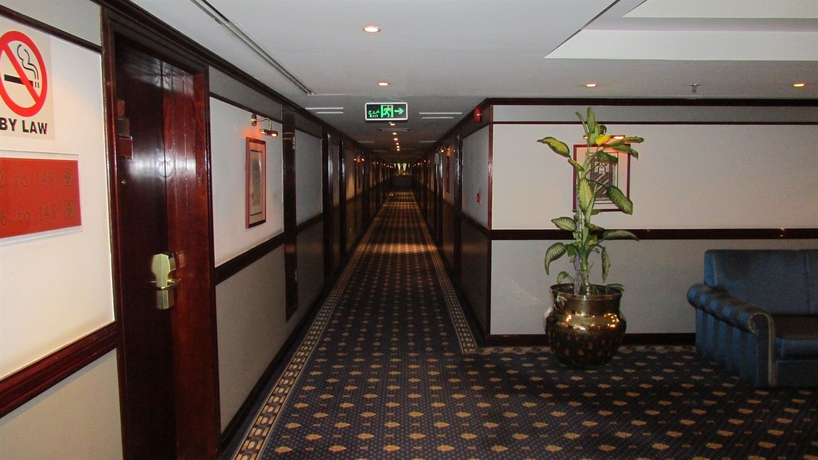 Imagen de los interiores del Hotel Dubai Grand By Fortune. Foto 11