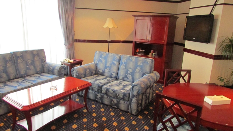 Imagen de los interiores del Hotel Dubai Grand By Fortune. Foto 13