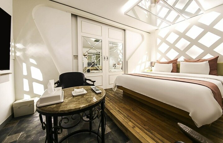 Imagen de la habitación del Hotel Dubai Hotel. Foto 7