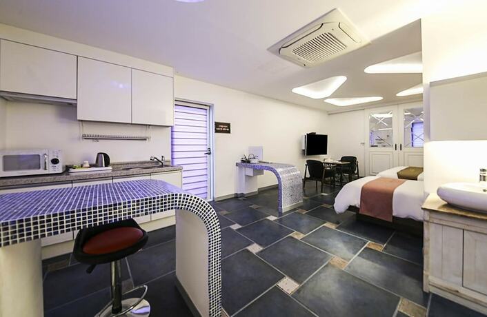 Imagen de la habitación del Hotel Dubai Hotel. Foto 13