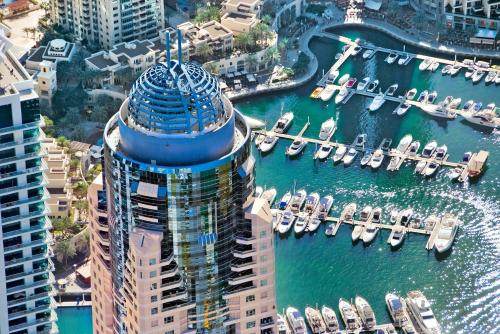 Imagen general del Hotel Dubai Marriott Harbour and Suites. Foto 1