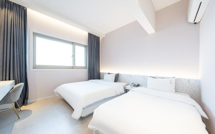 Imagen de la habitación del Hotel Dubai in Dangjin. Foto 11