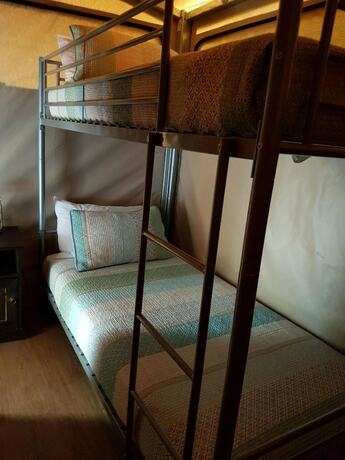 Imagen general del Hotel Dubbo Rhino Lodge. Foto 4