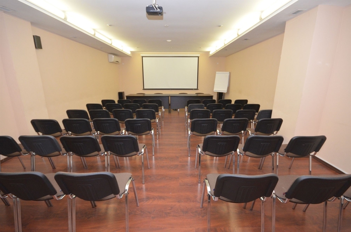 Imagen de los interiores del Hotel Dubki. Foto 16
