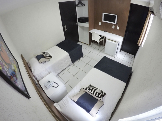 Imagen de la habitación del Hotel Dubl&ecirc;. Foto 14