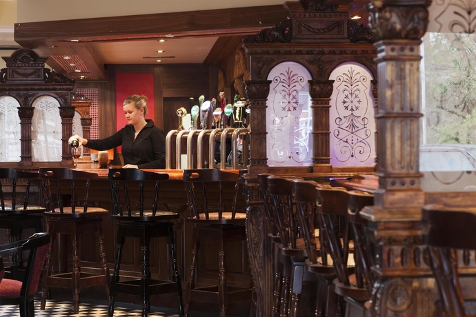 Imagen del bar/restaurante del Hotel Dublin Skylon. Foto 4