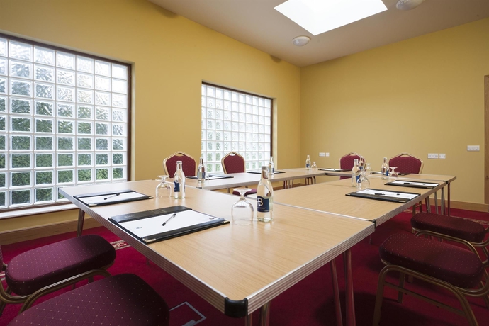 Imagen de los interiores del Hotel Dublin Skylon. Foto 14