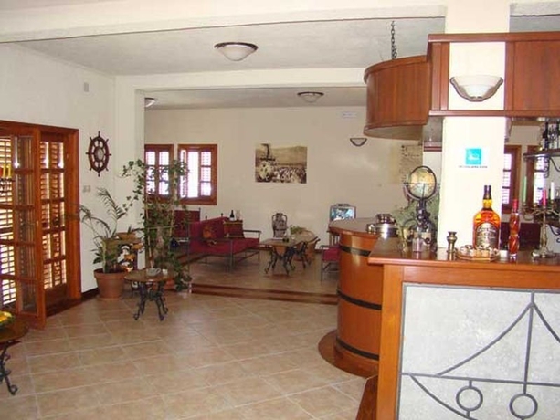 Imagen general del Hotel Dubrava, Budva. Foto 6