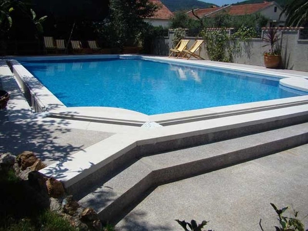 Imagen general del Hotel Dubrava, Budva. Foto 7