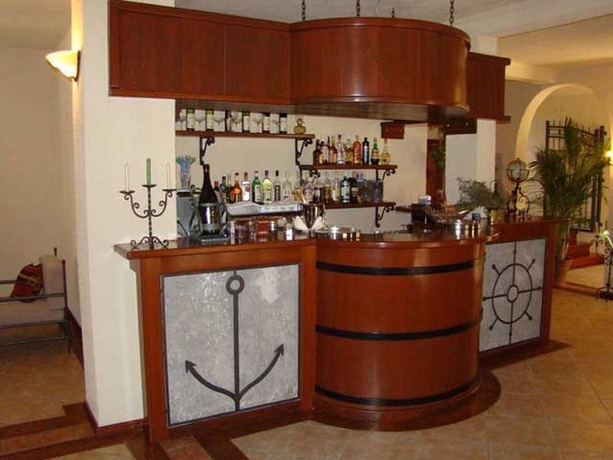 Imagen general del Hotel Dubrava, Budva. Foto 11