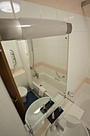 Imagen de la habitación del Hotel Dubrovnik, Bradford. Foto 4