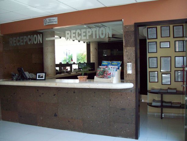 Imagen de los exteriores del Hotel Dubrovnik, M&eacute;rida. Foto 13