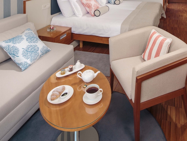 Imagen de la habitación del Hotel Dubrovnik President Valamar Collection. Foto 4