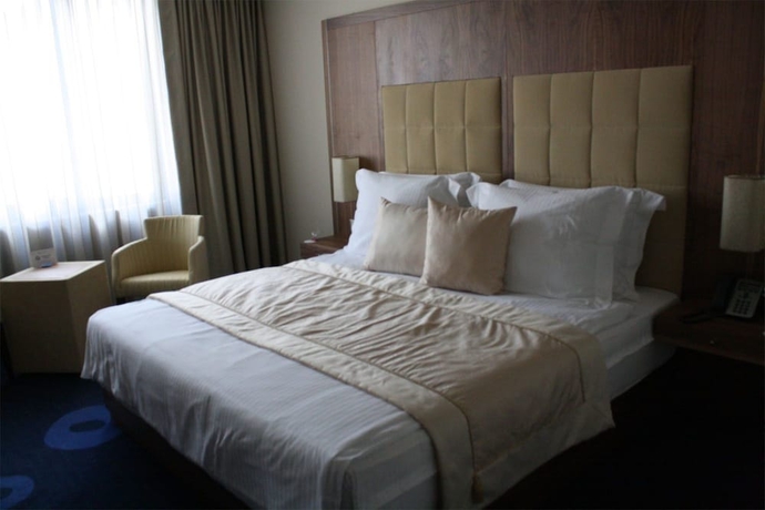 Imagen de la habitación del Hotel Dubrovnik, Zenica. Foto 8