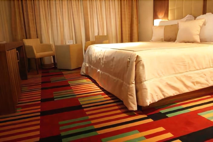 Imagen de la habitación del Hotel Dubrovnik, Zenica. Foto 10