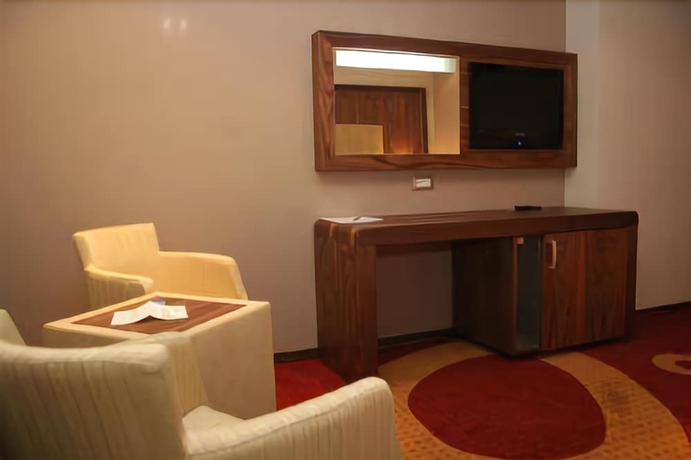 Imagen de la habitación del Hotel Dubrovnik, Zenica. Foto 14