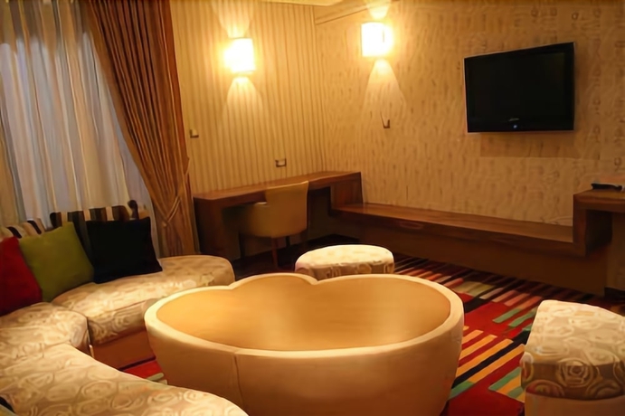 Imagen de la habitación del Hotel Dubrovnik, Zenica. Foto 16