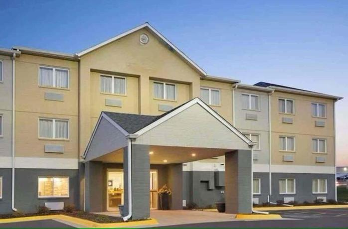Imagen general del Hotel Dubuque Inn & Suites. Foto 6