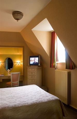 Imagen de la habitación del Hotel Duc De Bourgogne. Foto 9
