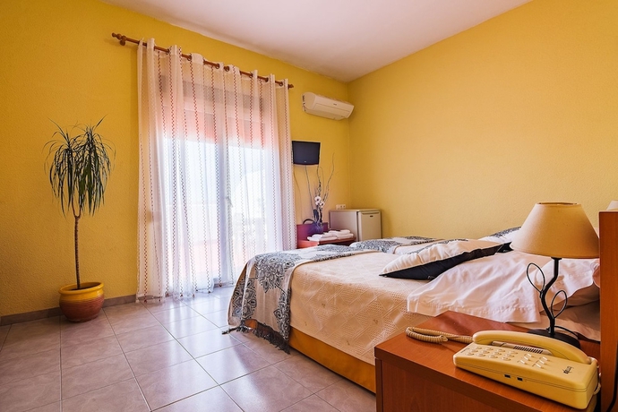 Imagen de la habitación del Hotel Duc De Vendome. Foto 4