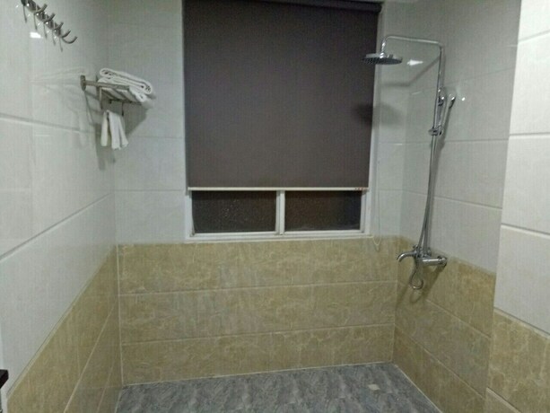 Imagen de la habitación del Hotel Duc Long, Hanoi. Foto 19