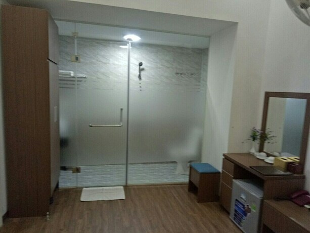 Imagen de la habitación del Hotel Duc Long, Hanoi. Foto 28