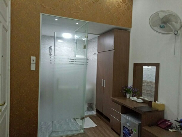 Imagen de la habitación del Hotel Duc Long, Hanoi. Foto 35