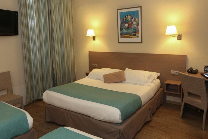 Imagen de la habitación del Hotel Duc de Padoue. Foto 8