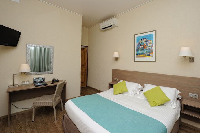 Imagen de la habitación del Hotel Duc de Padoue. Foto 18