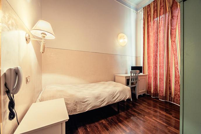 Imagen de la habitación del Hotel Duca D'Aosta, Florencia. Foto 7